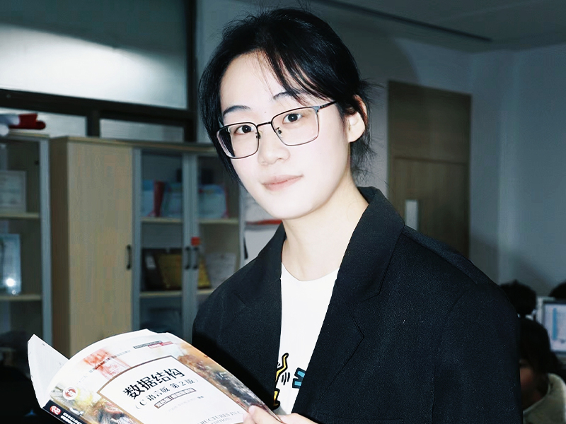 郑书奇
